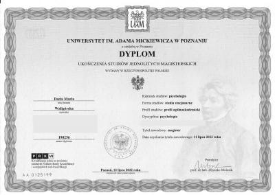 Dyplom ukończenia studiów magisterskich na kierunku psychologia, wydany dla Pani Darii Witczak (wówczas Waligórska), przez Uniwersytet im. Adama Mickiewicza w Poznaniu w 2022 roku.