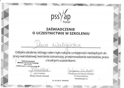 Zaświadczenie o uczestnictwie w szkoleniu nadającym umiejętności niezbędne do pracy warsztatowej, wydane dla Pani Darii Witczak (wówczas Waligórska) przez Polskie Stowarzyszenie Studentów i Absolwentów Psychologii w 2019 roku.