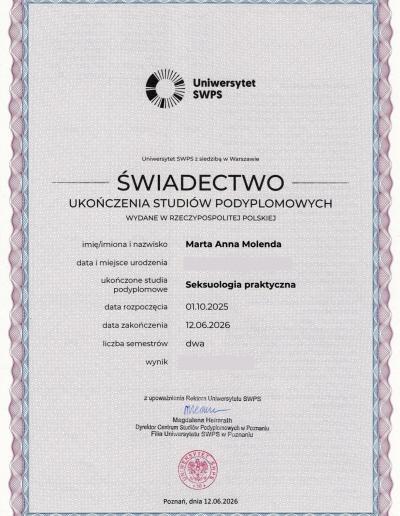 Świadectwo ukończenia studiów podyplomowych na kierunku seksuologia praktyczna, wydany dla Pani Marty Molendy przez Uniwersytet SWPS w 2026 roku.